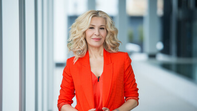 „На кафе“ с любими герои от панела – шампиона Карлос Насар и режисьора Яна Титова