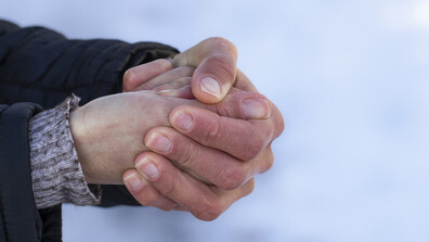 Как студът влияе на кожата и как да се погрижим за нея