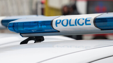 Преследвани и ограбени: Как двама мъже откраднаха чанта с пари от пенсионери в Кюстендилско