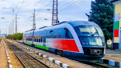 БДЖ с допълнителни места за посетителите на фестивала „Сурва”