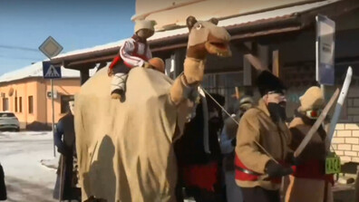 „Камилата“ – уникален зимен обичай оживява в ловешкото село Йоглав