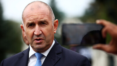 Говорил ли е Румен Радев с "България може" за предоставяне на партийна регистрация за предстоящите избори