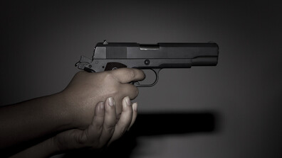 Три жертви при стрелба в Австралия, извършителят се издирва