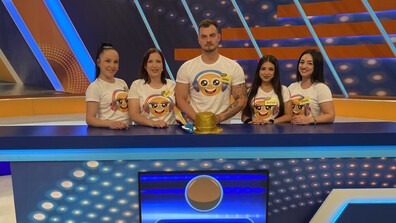 Веселяците срещу Лисичкови в "Семейни войни"