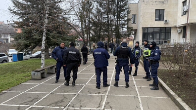 Ромски кланове се сбиха в Горна Оряховица (ВИДЕО+СНИМКИ)