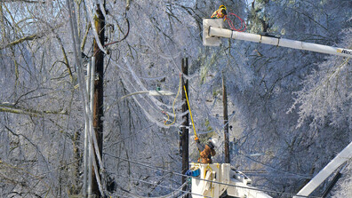 Мразовитата зимна буря в САЩ: Най-малко 30 загинали, токови аварии и хаос в транспорта
