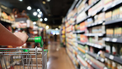 Колко струват основните храни близо месец след въвеждането на еврото у нас