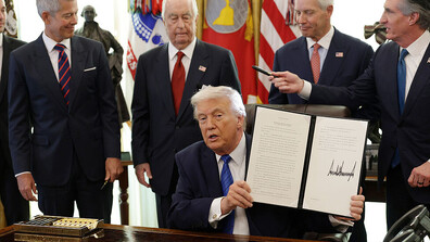 С указ Тръмп разреши провеждането на "Индикар" по улиците на Вашингтон