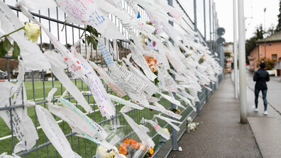 Мемориален поход в Швейцария се проведе в памет на жертвите от пожара в Кран Монтана