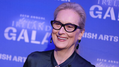 Мерил Стрийп влиза в ролята на Джони Мичъл