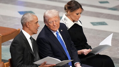 Тръмп публикува расистко видео, в което Барак Обама и съпругата му са изобразени като примати