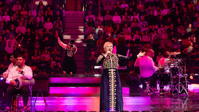 Николина Чакърдъкова сътвори истински празник и обедини България в една вечер на дух и музика