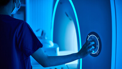 Лъчетерапията извън онкологията: Кога и как помага при болка и възпаление