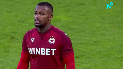 Прокуратурата повдигна обвинение на футболиста Дейвид Пастор