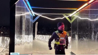 Хиляди бягаха сред светлини на нощно състезание в Копенхаген