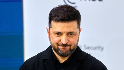 Зеленски: Мирните преговори продължават, но не и в Абу Даби