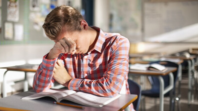 Освободиха директор и учител от Пазарджишко след самоубийство на ученик