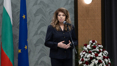 Йотова: Без значение в какъв храм се молим, стремленията на човешкото сърце са общи