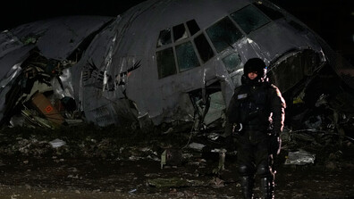 Военен самолет с банкноти се разби в Боливия, има най-малко 15 жертви