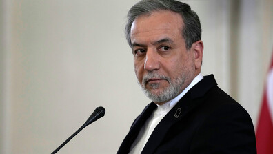 Абас Арагчи: САЩ влизат във война по свой избор в полза на Израел