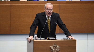 Виктор Папазов се закле като депутат от „Възраждане“ на мястото на Славчо Крумов