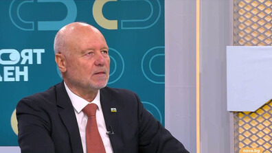 Тодор Тагарев: Инструментът ядрено оръжие е абсолютно недопустим