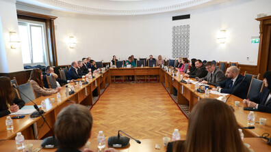 Правна комисия отхвърли Закона за лобизма, изготвен от кабинета "Желязков"