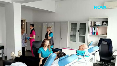 „Това не си го правил“: Кръводарителска акция събра абитуриенти в Бургас