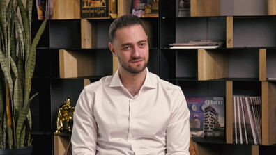 Млад изпълнителен директор тества подхода на служителите си в „Шеф под прикритие – Аватар“