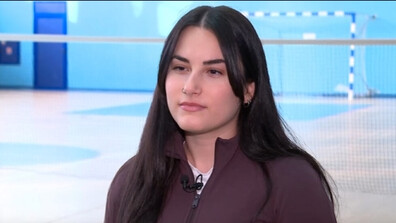 Йоана Карапетриду и бадминтона: Как спортът помага на деца със СОП