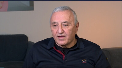 Яни Куков - европейският шампион по плуване в ледени води