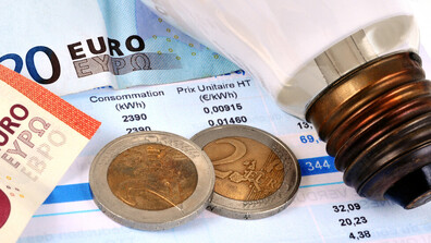 Доклад: Близо 900 хил. домакинства у нас трудно плащат сметките си за енергия