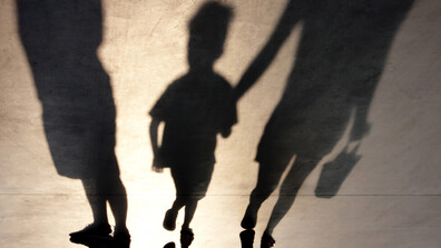 Експерти: Десетки хиляди деца у нас може да са в риск от родителско отчуждение