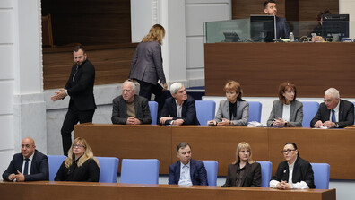 ЦИК и Министерството на електронното управление на извънредно изслушване в парламента