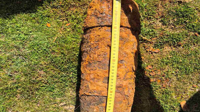 Откриха невзривен снаряд край Казанлък (СНИМКА)