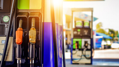 Енергиен експерт препоръча: Не таван на цените на горивата, а целеви помощи за най-уязвимите групи