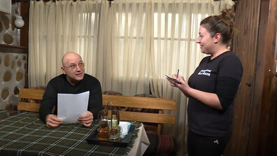 Шеф Манчев въдворява ред в „женско царство“ в „Кошмари в кухнята“