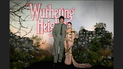 "От каквото и да са направени душите ни, неговата и моята са еднакви": Къде е заснет филмът "Брулени хълмове" (СНИМКИ)