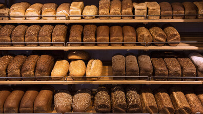 Производители прогнозират поскъпване на хляба заради скока в цените на горивата