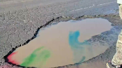 Жители на Бургас искат цялостен ремонт на пътя до Каблешково