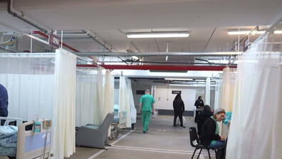 Заради ракетния обстрел: Болница в Йерусалим лекува десетки пациенти под земята