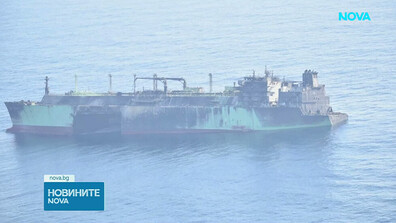 Руски танкер за втечнен газ се носи неуправляемо край италиански остров