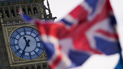 „Безпрецедентна епидемия” от менингит в Англия: Двама починаха, 20 са болни