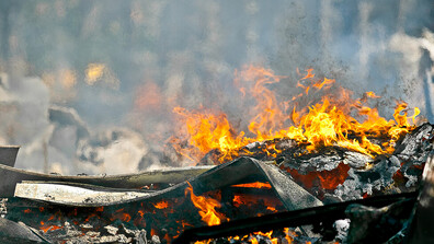 Бременна жена и петте ѝ деца загинаха при пожар в контейнери в Турция