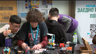 „Дни на роботиката” събраха над 150 проекта в Техническия университет