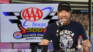 Историята на Чък Норис - легендарен филмов герой, непобедим шампион и културен феномен