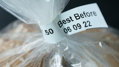 Акция "Чиста храна": Установиха стотици тонове продукти с изтекъл срок на годност