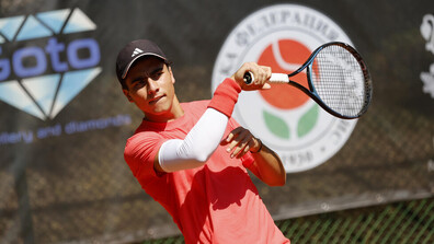 Тенисистът Иван Иванов ще се бори за първа титла при мъжете