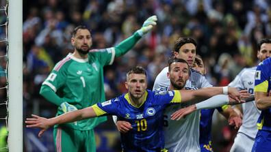 Босна и Херцеговина победи Италия след дузпи и се класира на Световното първенство по футбол