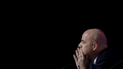 Президентът на ФИФА: Борислав Михайлов беше знаменит капитан, натъжен съм от новината за смъртта му